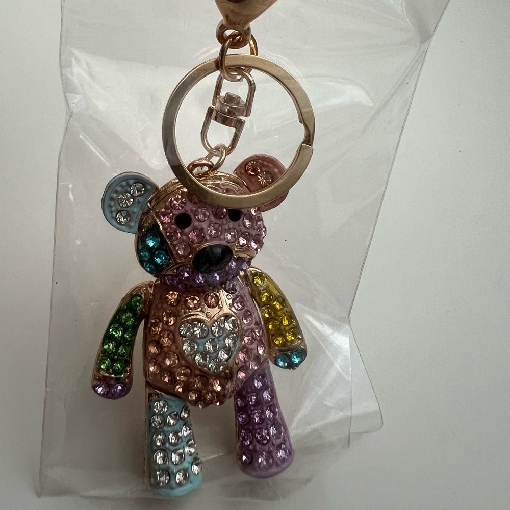 Colorful Crystal Bear Keychain/Handbag Keychain - Picture 2 of 2